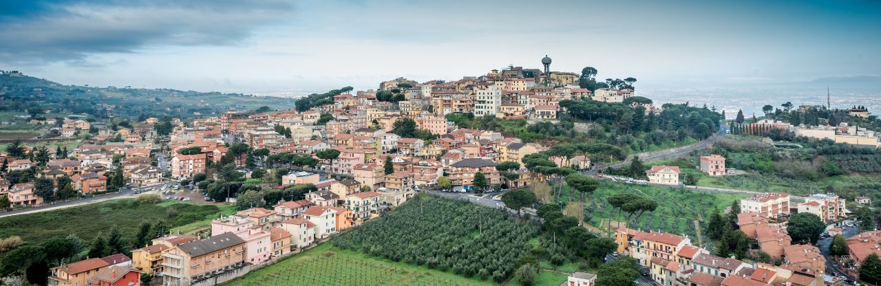 Colonna: La storia si fa digitale tra arredo urbano e percorsi interattivi